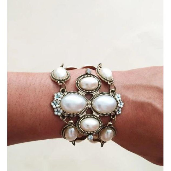 Pearl Deco Bracelet